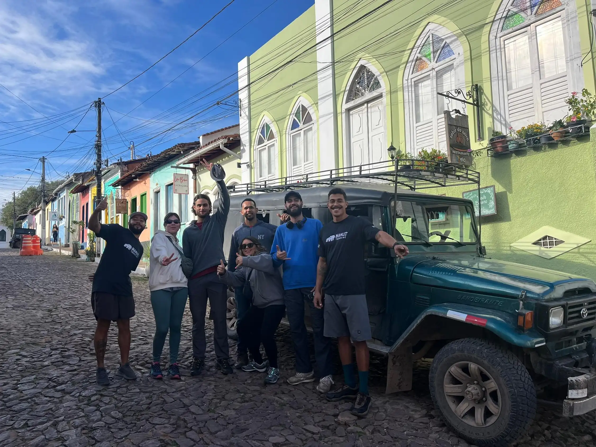 Grupo percorrendo as trilhas do Vale do Pati